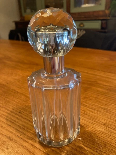 Flacon De Parfum Ancien En Cristal