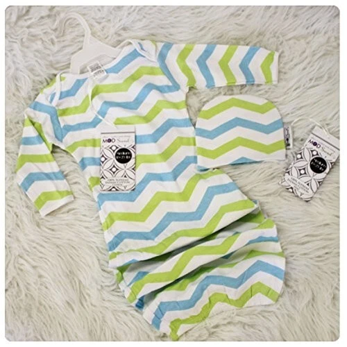 Woombie Supreme Indian Cotton Baby Gown w/Hat-Aqua/Lime Chevron, 20+ lbs