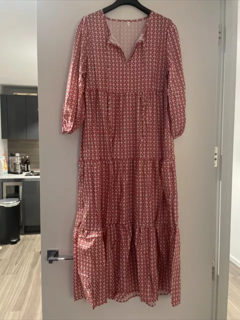 Women’s Maxi Summer Dress Size Medium