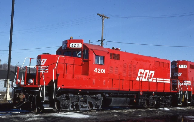 SOO GP9m - Number - 4201 w/Another - ORIG - KR - ralx637