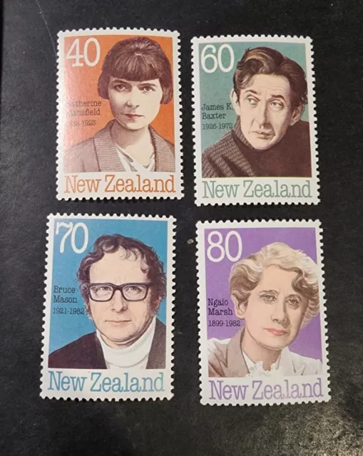 N. Zealand  1990 Writers  set MUH  E13