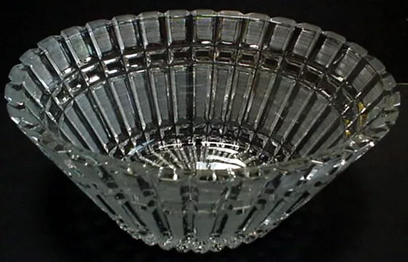 Shannon 24% Lead Crystal Centerpiece Oval Bowl Designs of Ireland Slovakia Hand