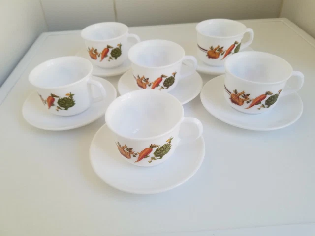 Set De 4 Tasses Et Soucoupes Arcopal Décor Pivoine - Verre Opale Vintage - Empilable - Occasion