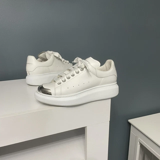 Alexander mcqueen deals oversized sneaker uk