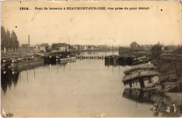 CPA Beaumont s Oise Pont de bateaux, vue prise du pont detruit FRANCE (1309504)