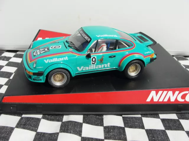 Ninco Porsche 934 'Vaillant' Grün #9 50331 1:32 Slot Neu Alter Lager Verpackt