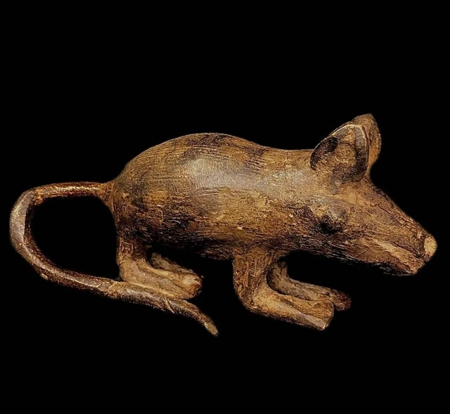 African Tribal Art BRASS Carved statue tribal BRASS gold weights of the Akan4844