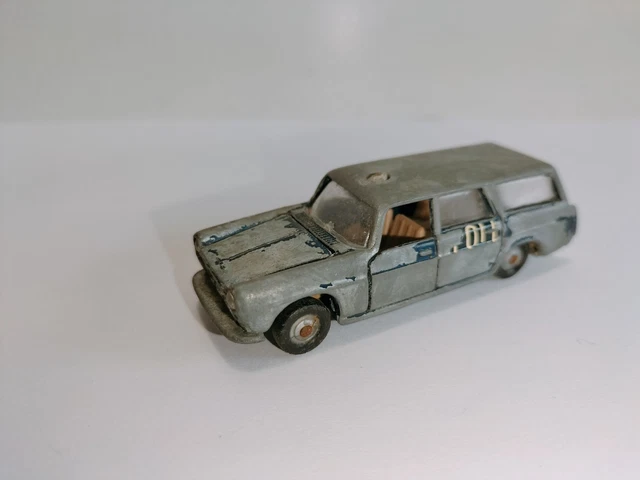 Majorette rail route Peugeot 404 break blanche à restaurer