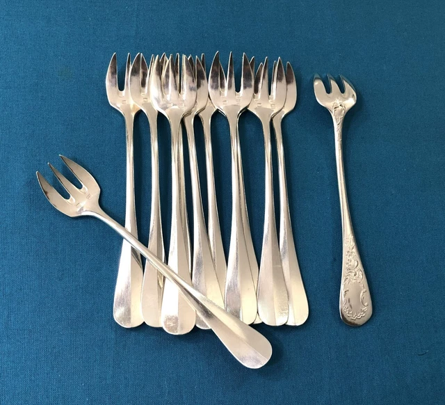 12 + 12 Fourchettes Cuilleres metal argenté ep art deco - Vendu