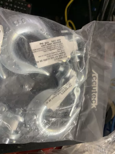 (QTY 2) NEW Campbell T9700424 1/4" Clevis Slip Hook GR 43 W/Latch -free shipping