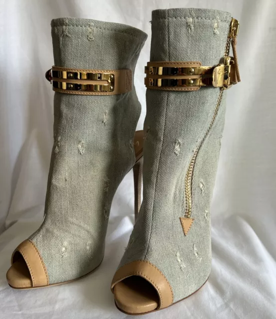 Women’s Giuseppe Zanotti Blue Denim Roxie Boot Heels Size 40