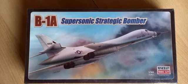 Rockwell B-1A, Supersonic Strategic Bomber, 1/144, Minicraft No. 11606, NEU