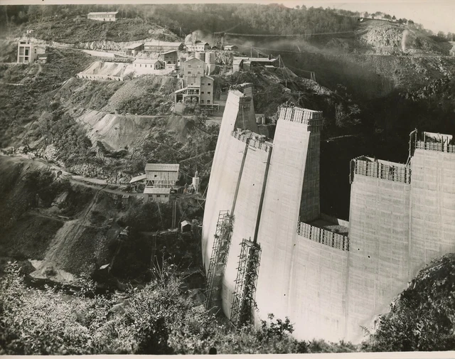 France, barrage de Selves Vintage silver print,La Selves est une rivière franç
