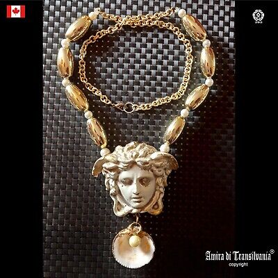 luxury necklace primitive jewel minimalist design pendant original medusa shell