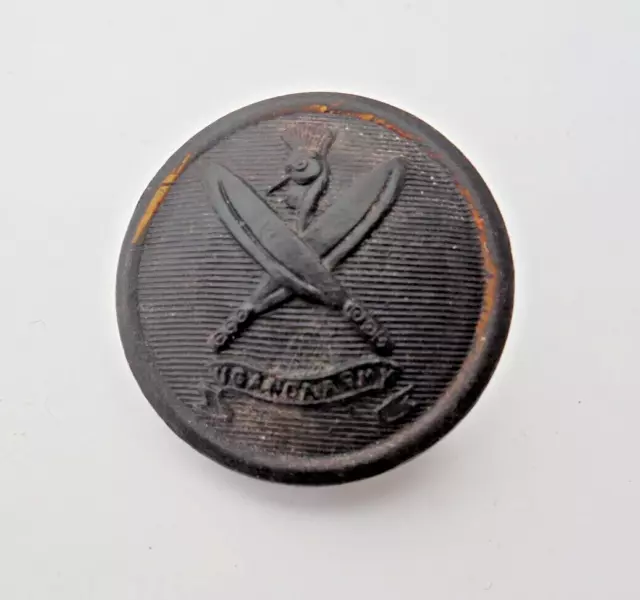 WW2? Vintage Colonial Uganda Army Pressed Horn Or Bakelite Button Size 26 mm