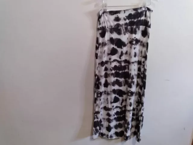 MOSSIMO supply company LADIES TYE DYE SKIRT SIZE LARGE