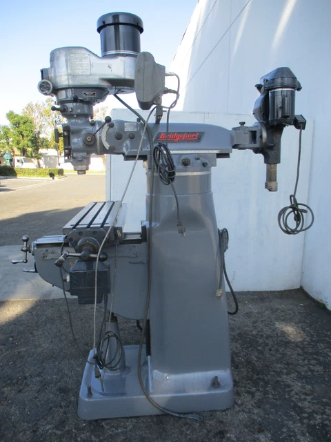Bridgeport Mill With Dro, Power Feed Riser Vari Speed And Slotting Head