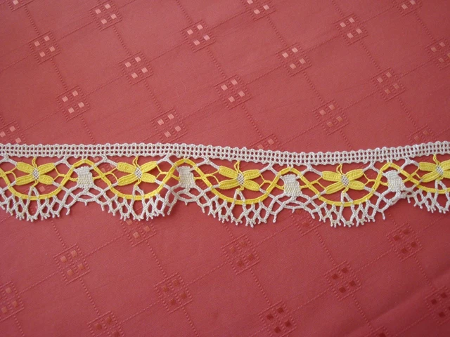 Galon Ancien Macrame Crochet Ecru Et Jaune
