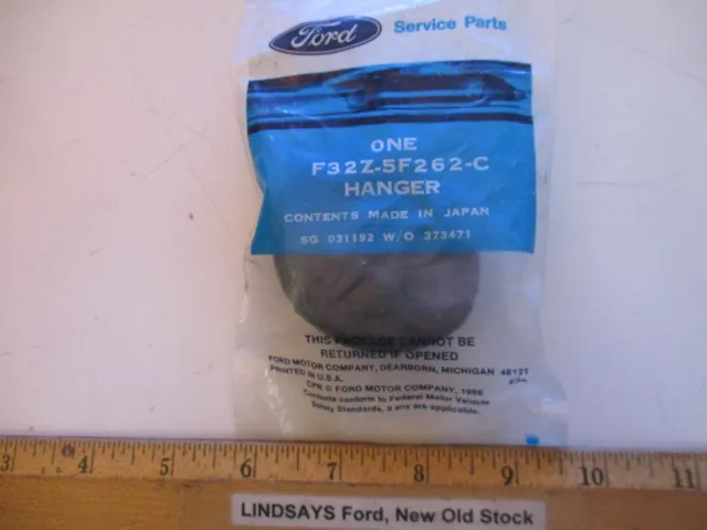 New Nos Ford 1993/1998 Probe "Hanger" Insulator - Rubber, Exhaust, F23Z-5F262-C