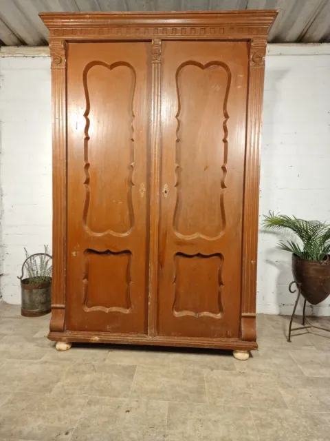 Antique 19th century Hungarian Pine Wardrobe Housekeepers Linen Cupboard Armoire