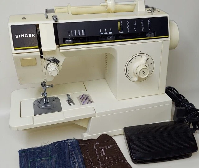 SINGER MODEL 6212C Sewing Machine with Foot Pedal. Tested Working