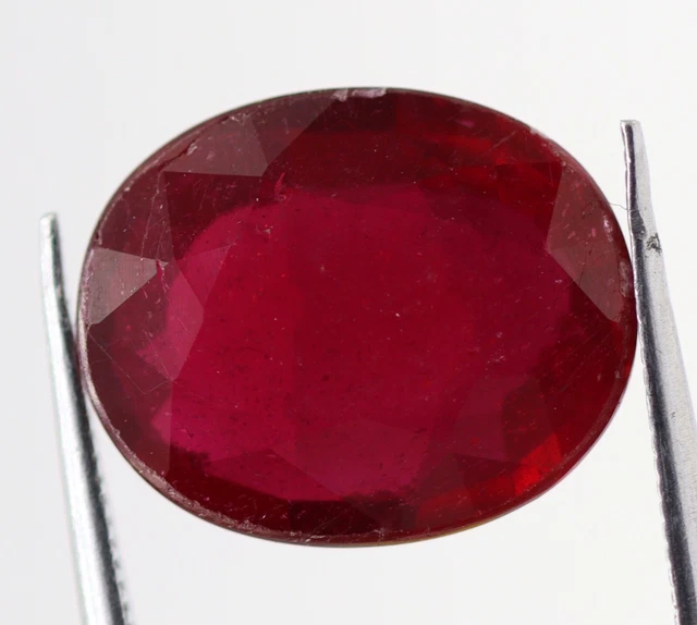 Rubis Naturel Sang 6.15 Carats Ovale - Certifié AGL, Non Traité, Provenance Birmanie