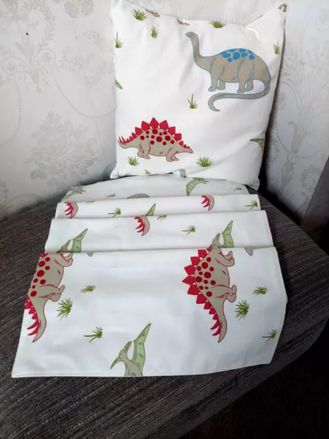 LAURA ASHLEY DINOSAUR Single Bed Runner And 16 Cushion Cover. Hand Made 17.99 PicClick UK