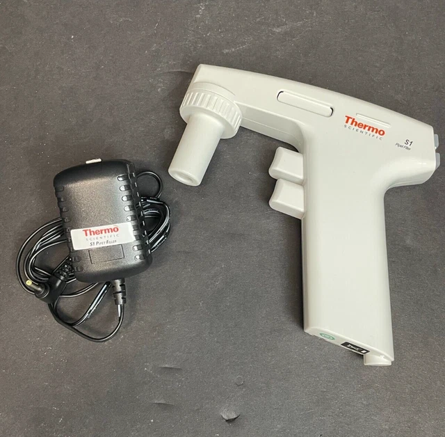 Thermo Scientific S1 Pipet Filler 1 to 100 ml Includes Power Supply