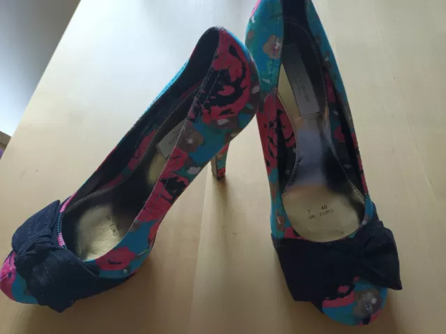 Red on sale herring heels
