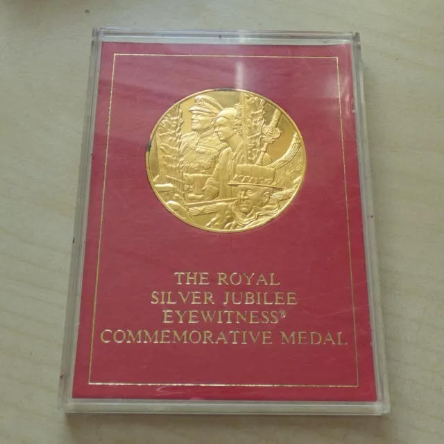 Franklin Mint Queen Elizabeth II Royal Silver Jubilee 1977 Ag Gilt Limited Medal