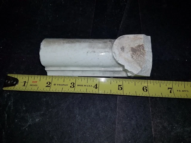 Pardee 1900s Bullnose Corner Connector tile Crazed Off White Antique DAMAGED