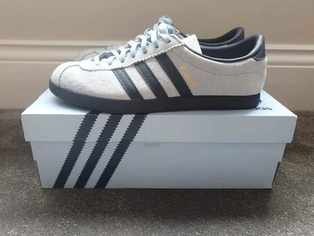 ADIDAS REVERSE BERLIN Blue Navy UK7 2017 EUR 355 84 PicClick FR