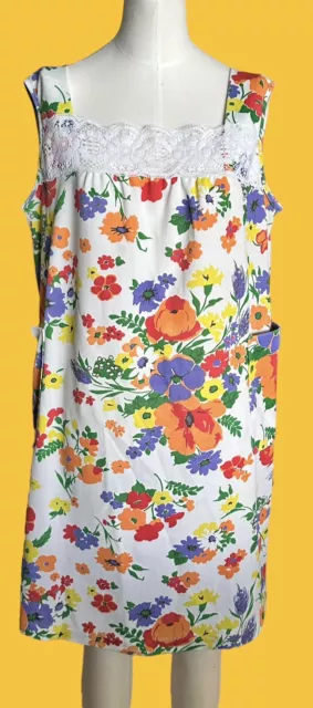 Vintage 70s Floral Shift SunDress with Lace Detail Plus Size XL/XXL