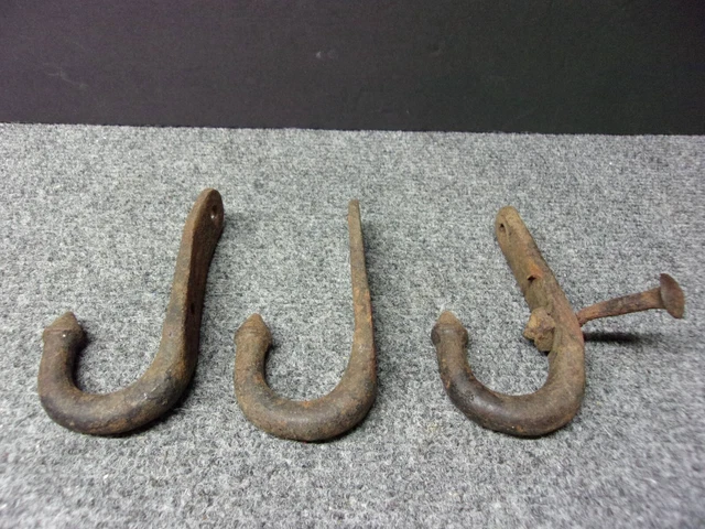 3 Vintage Cast Iron Hooks With Pointed Tip