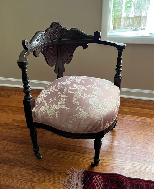 Antique Mahogany Carved Corner Chair Victorian Seat Antique Mahogany Carved Corner Chair Victorian Seat