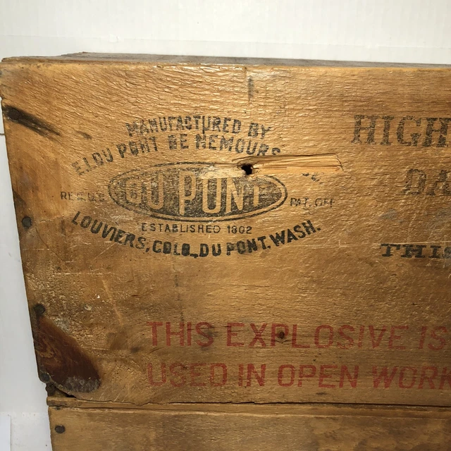 DUPONT Explosive Dynamite Box Vintage Dovetail Wood Crate Authentic Big Read 2