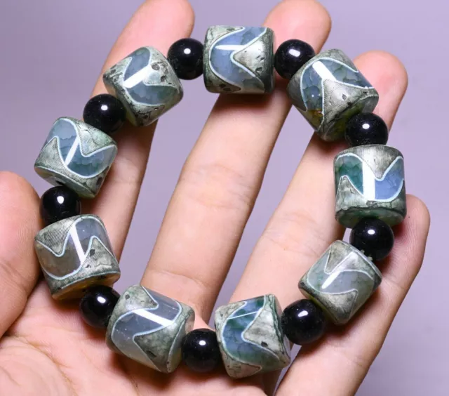 Bracelet de chaîne de main de perle ronde en agate tibétaine rare de 10 cm