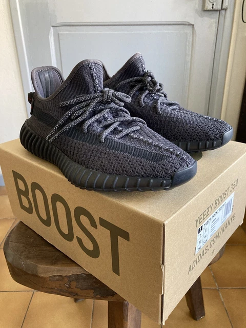 adidas yeezy boost 350 v2 static black US 7 UK 6.5 EU 40 non reflective new