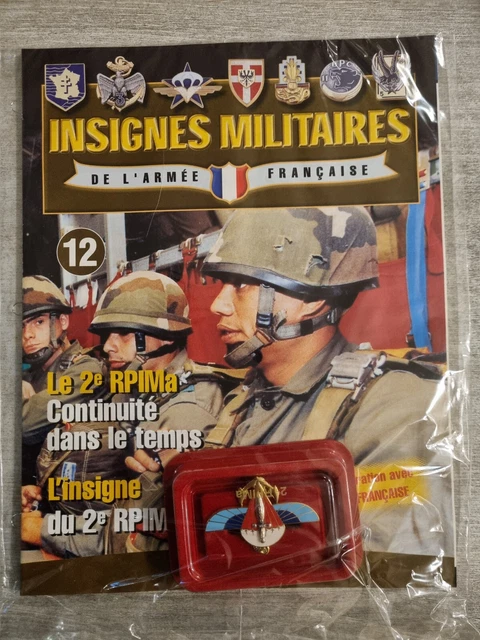 Livre Insignes Militaires De L'armée Française - Bel Ouvrage Illustré