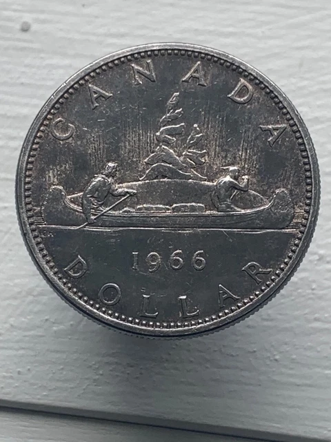 1966 CANADA SILVER DOLLAR $1 - large beads