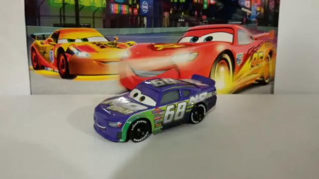 Disney Pixar Cars 3 Parker Brakeston N°68 N2O Cola 1/55 Mattel Neuf