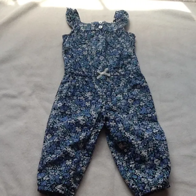 Baby Girls Carters One Piece Outfit, Size 6 Months, New without tags