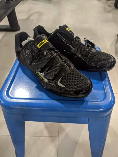 Mavic Ksyrium Ultimate II Größe 8 Straßenschuhe