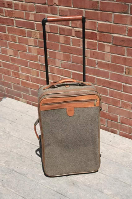 Hartmann 24" Roller Carryon Expandable Bag - Leather and Tweed