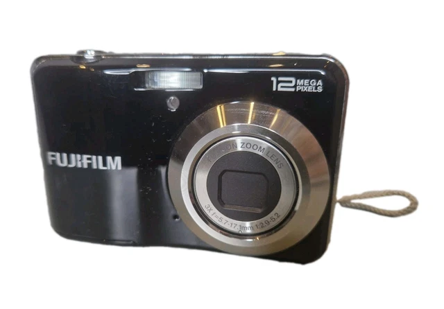 FUJIFILM FINEPIX AV130 Silver Compact Digital Camera £195.66