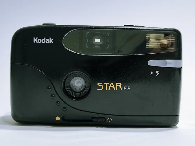 Macchina fotografica KODAK STAR EF analogica a rullino vintage compatta USATA