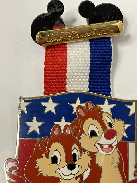 Disney WDW Military Ribbon USA Memorial Day 2006 Chip N Dale Trading Pin Limited