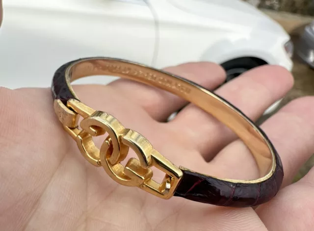 Vintage GUCCI GG Italy 24 KT Gold Plated Red Snakeskin Leather Bangle Bracelet
