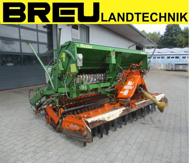 Säkombination Sämaschine Hassia DKA-300/29 und Kreiselegge Maschio HB 3000