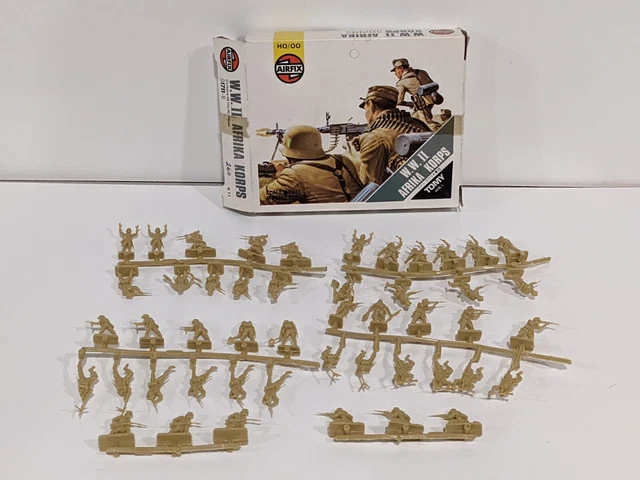 Boîte Atlantic 58 – Afrika Korps Wehrmacht – 1/72 (11 Figurines + Matériel) Occasion